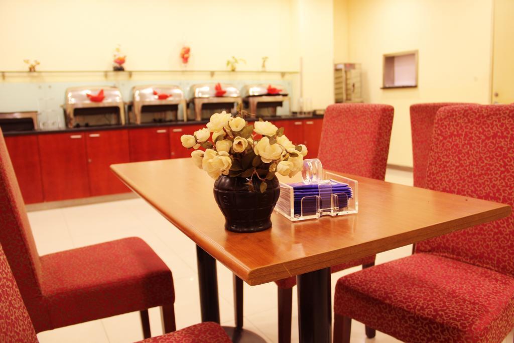 Hanting Hotel Hefei Railway Station Extérieur photo